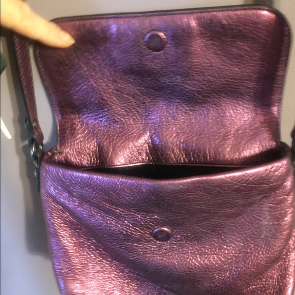 Marc by Marc Jacobs Purple Metallic Crossbody Bag - Picture 4 of 9